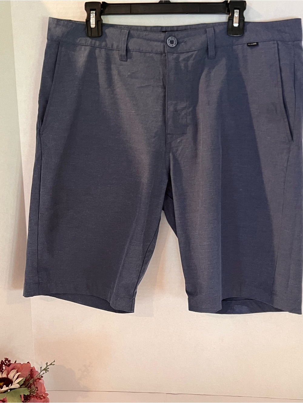 Travis Mathew Beck Slate Blue Flat Front Men's Golf Shorts - 36